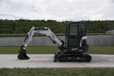 bobcat e27 specs